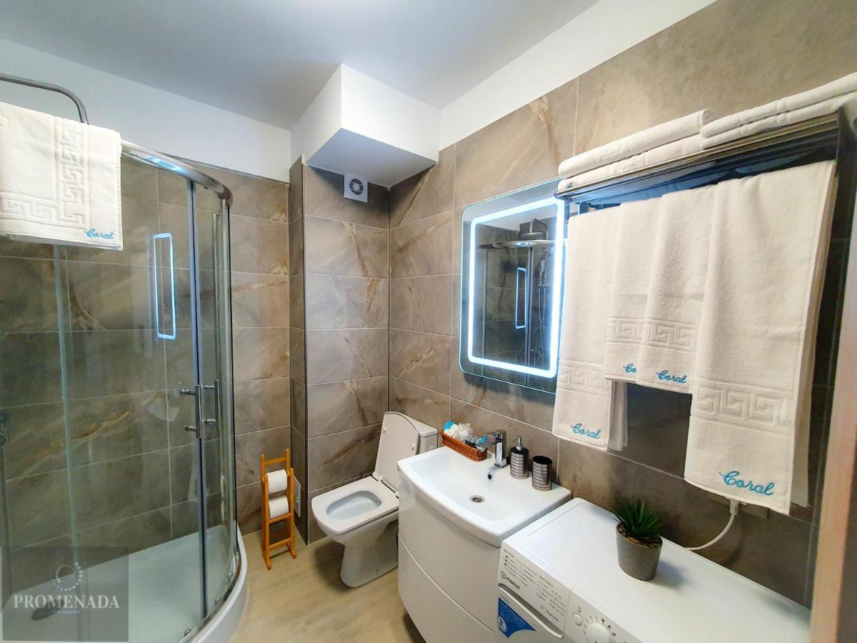 Coral Aparthotel Pool & Spa Mamaia Nord ナボダリ エクステリア 写真