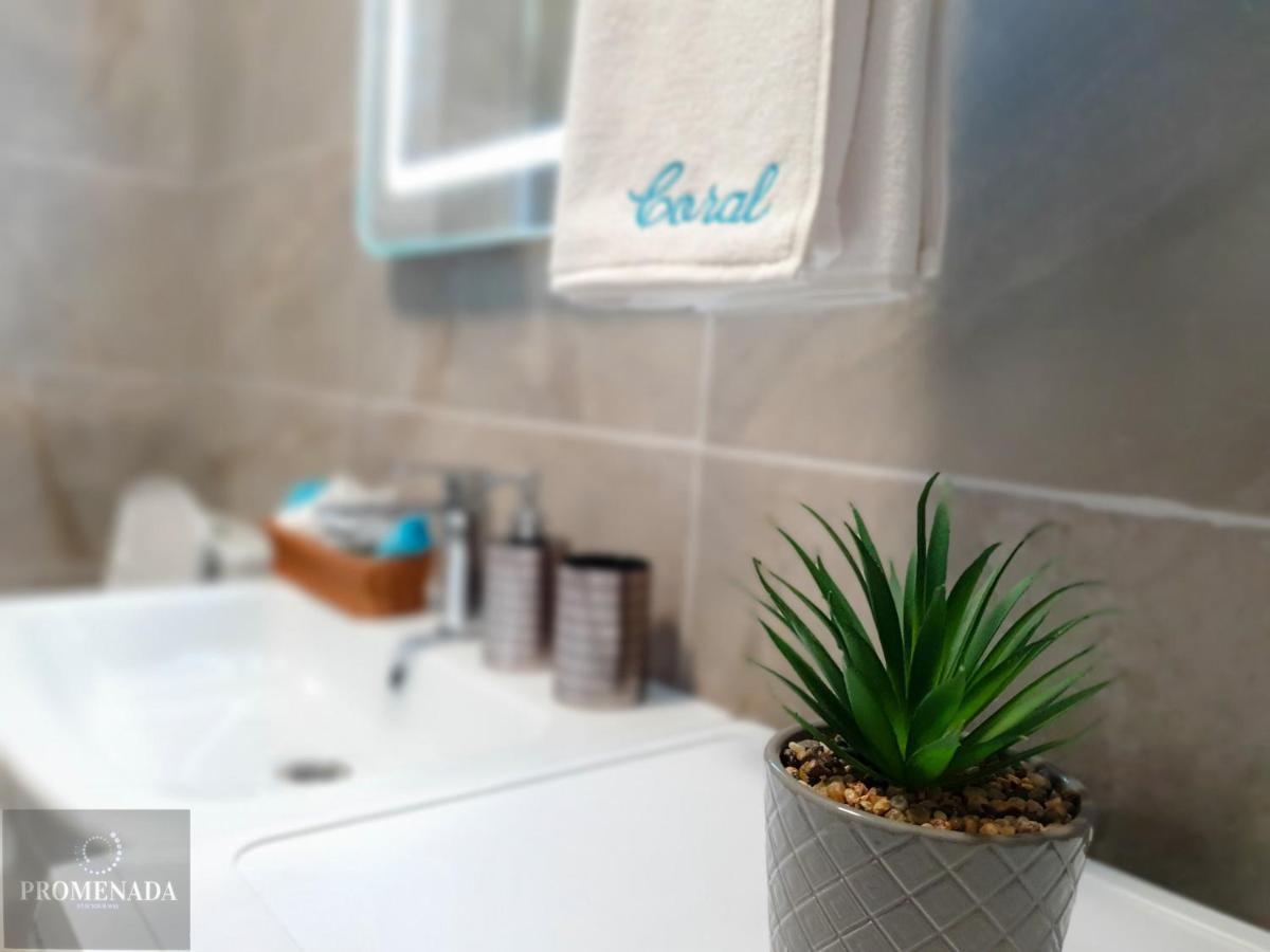 Coral Aparthotel Pool & Spa Mamaia Nord ナボダリ エクステリア 写真