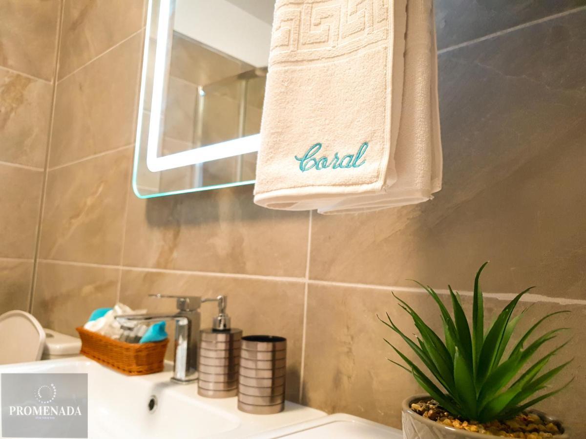 Coral Aparthotel Pool & Spa Mamaia Nord ナボダリ エクステリア 写真