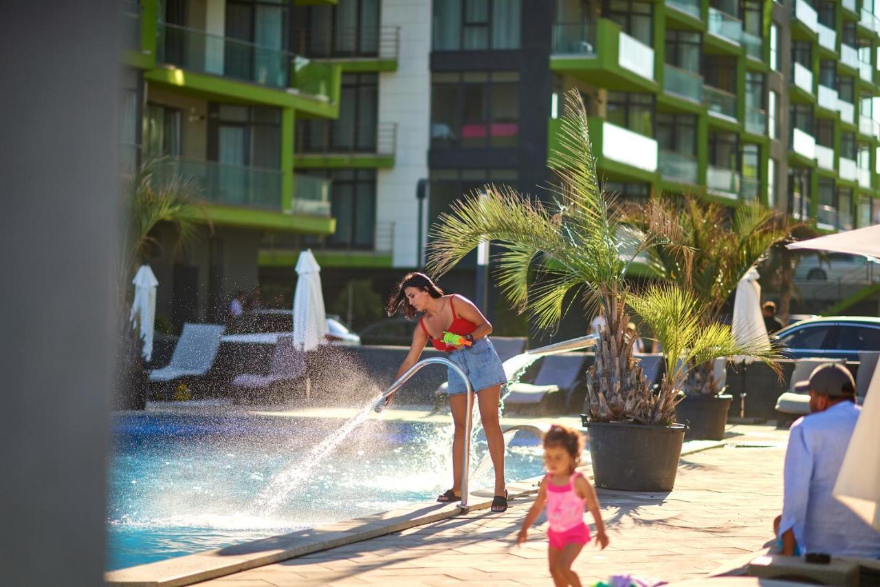 Coral Aparthotel Pool & Spa Mamaia Nord ナボダリ エクステリア 写真