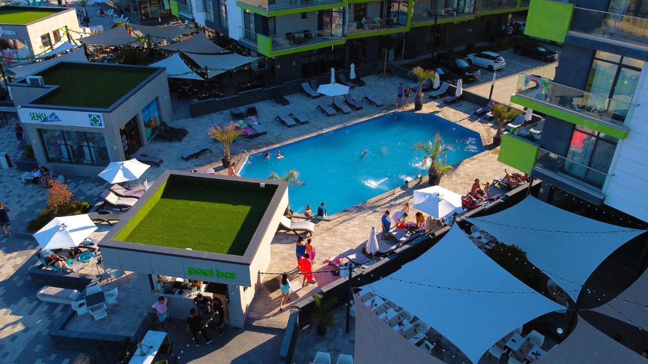 Coral Aparthotel Pool & Spa Mamaia Nord ナボダリ エクステリア 写真